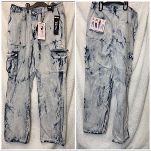 faded jeans in shades of blue, baggy size 13/31